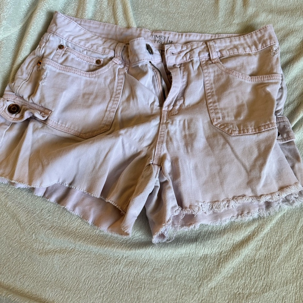 Women’s Time and Tru Pink Jean Shorts. Size 12.